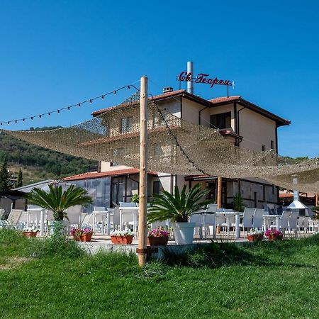 Saint George Mountain Residence Belashtitsa Bagian luar foto