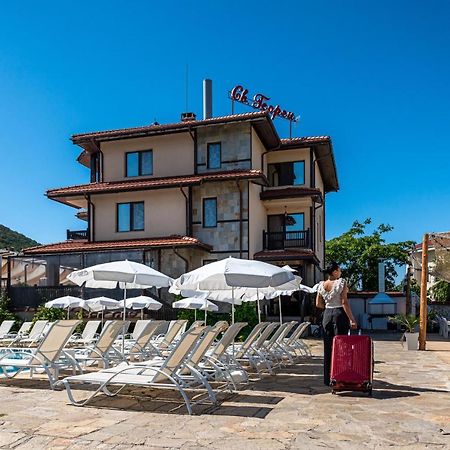Saint George Mountain Residence Belashtitsa Bagian luar foto