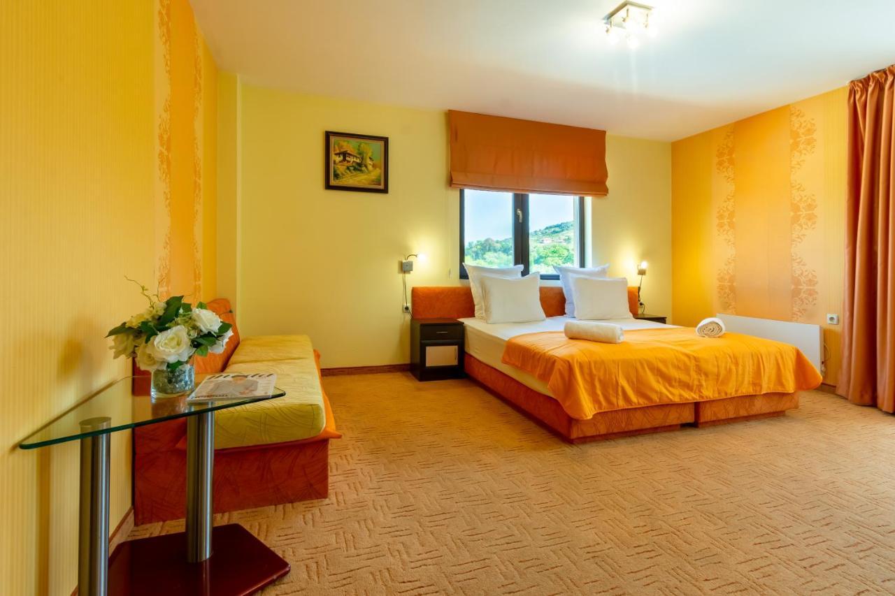 Saint George Mountain Residence Belashtitsa Bagian luar foto