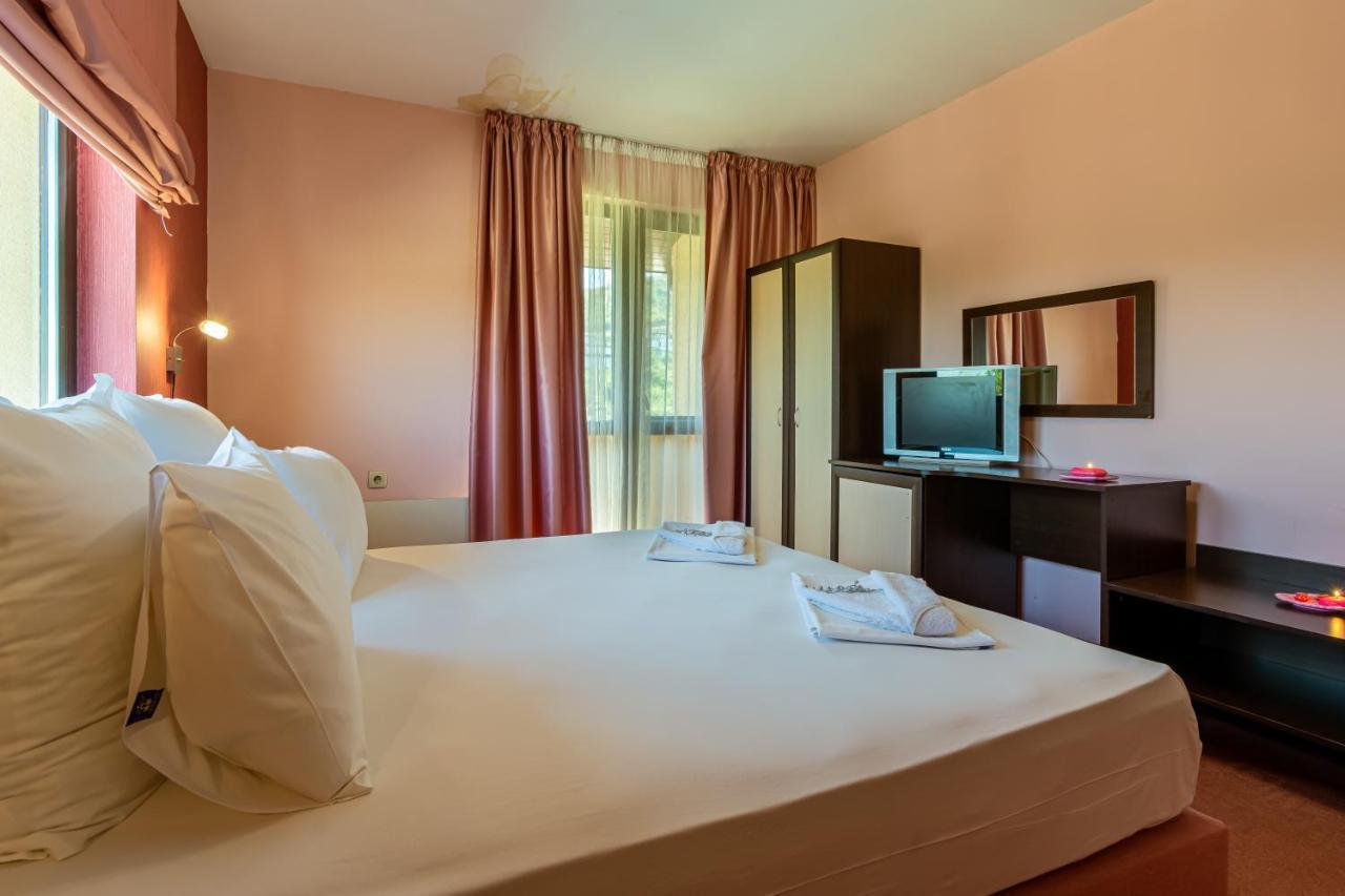 Saint George Mountain Residence Belashtitsa Bagian luar foto